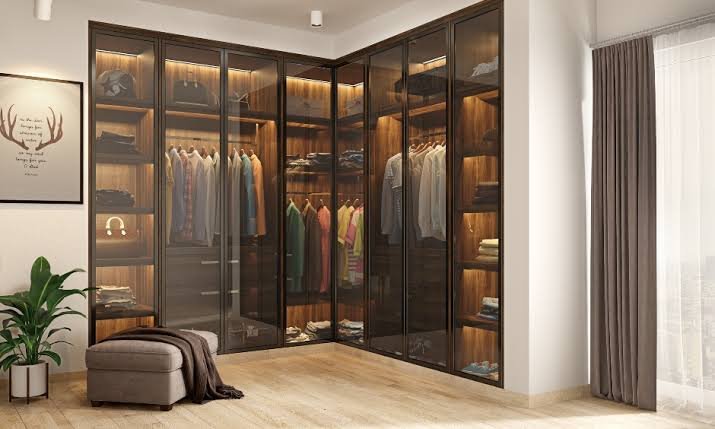 Wardrobe 