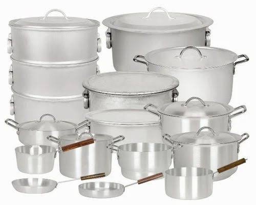 Almunium Kitchen Items